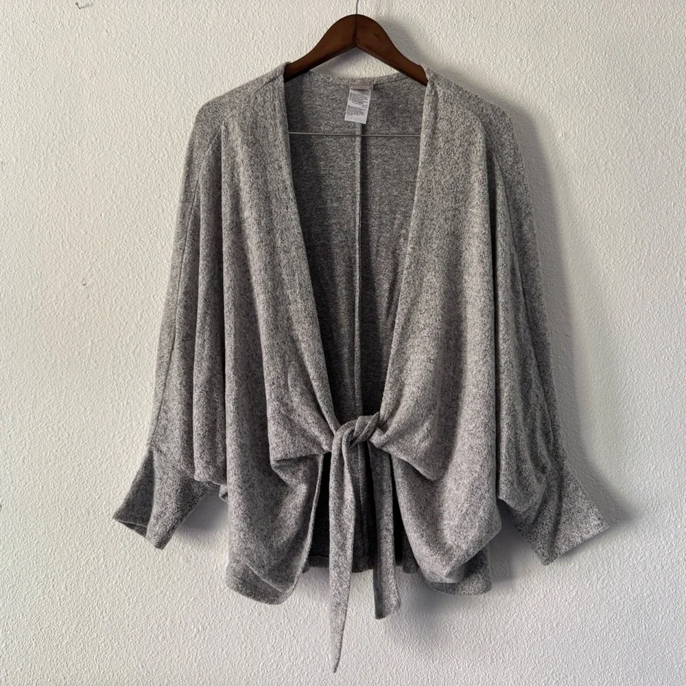 Chico's Cozy Heather Gray Dolman Tie Front Cardigan Chic Relaxed Size 3 (XL) - Picture 11 of 11